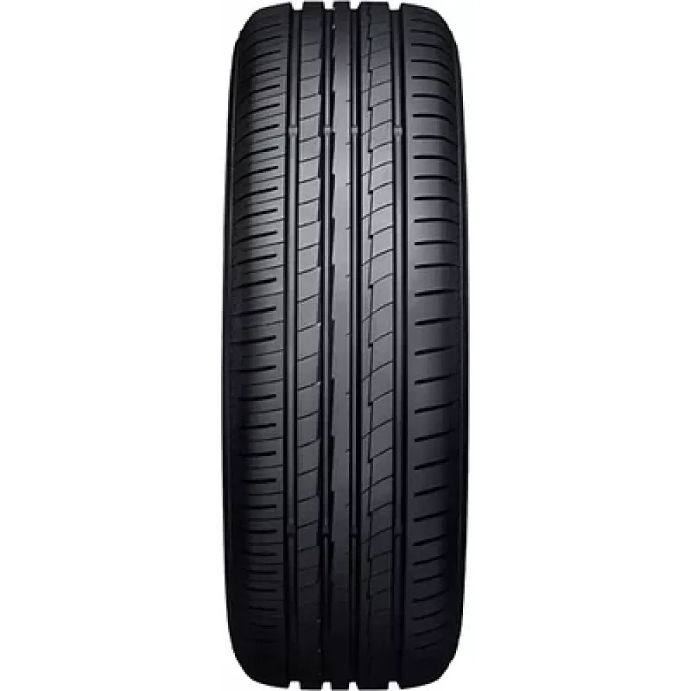 Yokohama Bluearth AE50 235/55 R18 104W