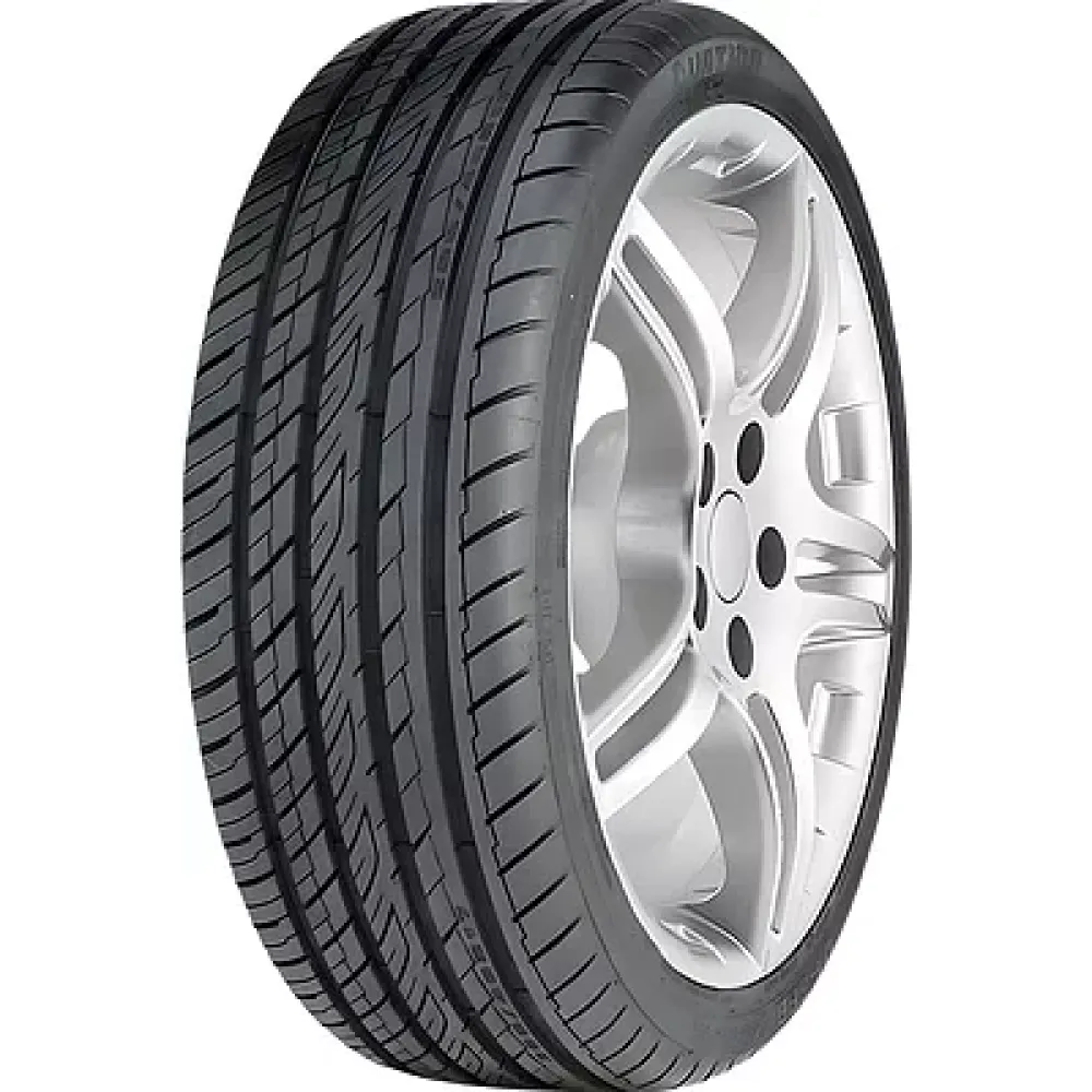 Ovation VI-388 255/40 R19 100W XL