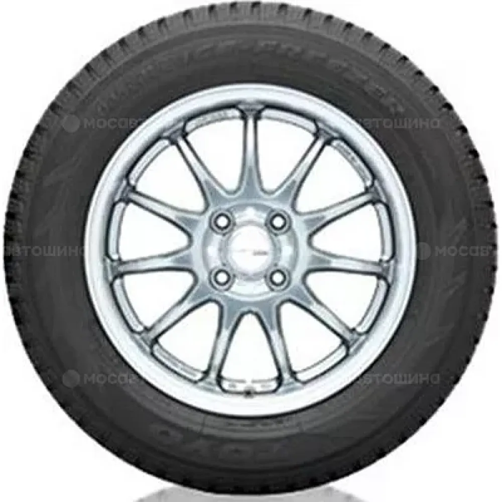 Toyo Observe Ice-Freezer 235/55 R17 103T XL