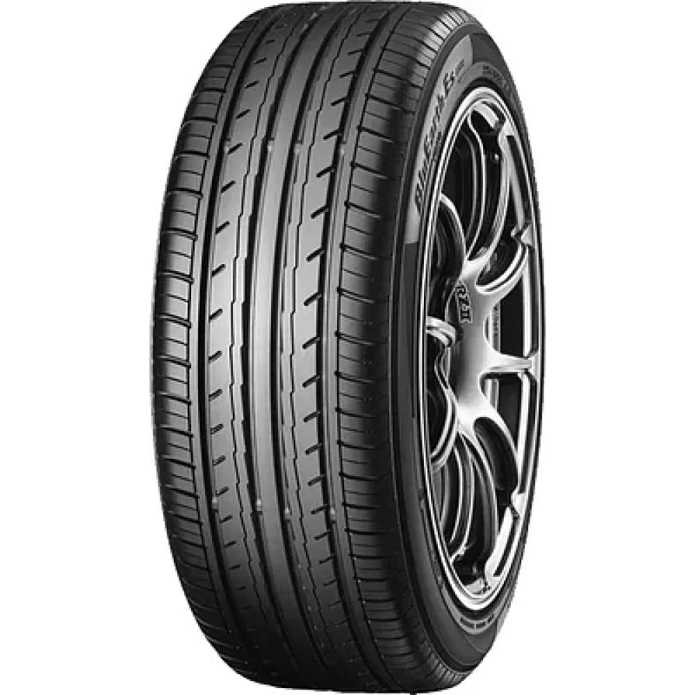 Yokohama Bluearth ES32A 225/45 R17 94V
