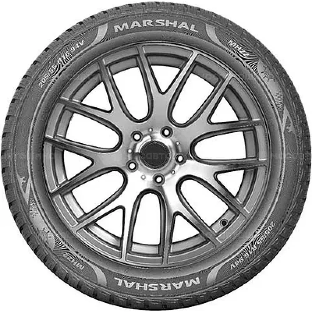 Marshal MH22 215/60 R17 96H