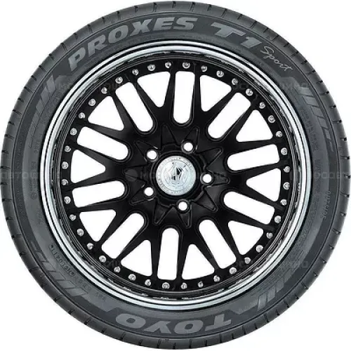 Toyo Proxes T1 Sport 235/55 R17 99Y