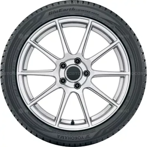 Yokohama Bluearth*Winter V906 235/65 R17 108H