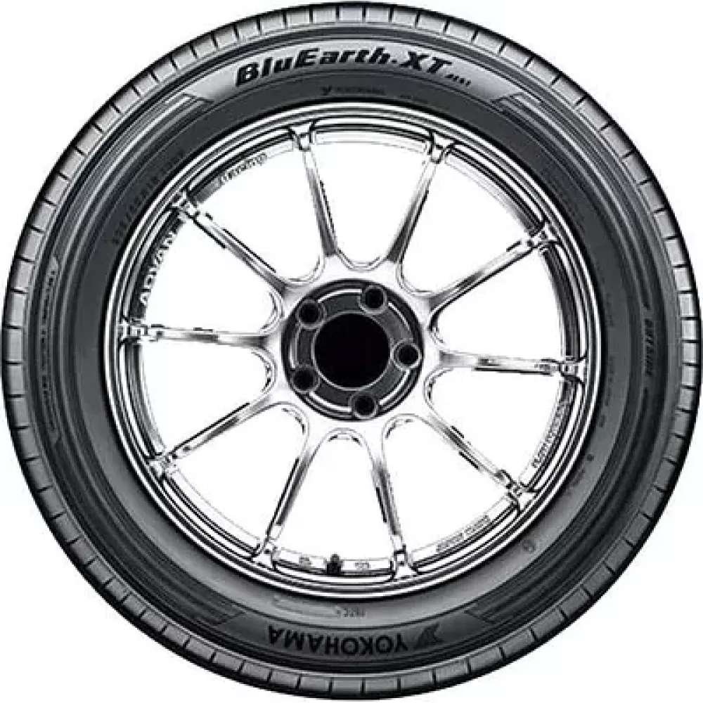 Yokohama Bluearth-XT AE61 235/60 R17 102V
